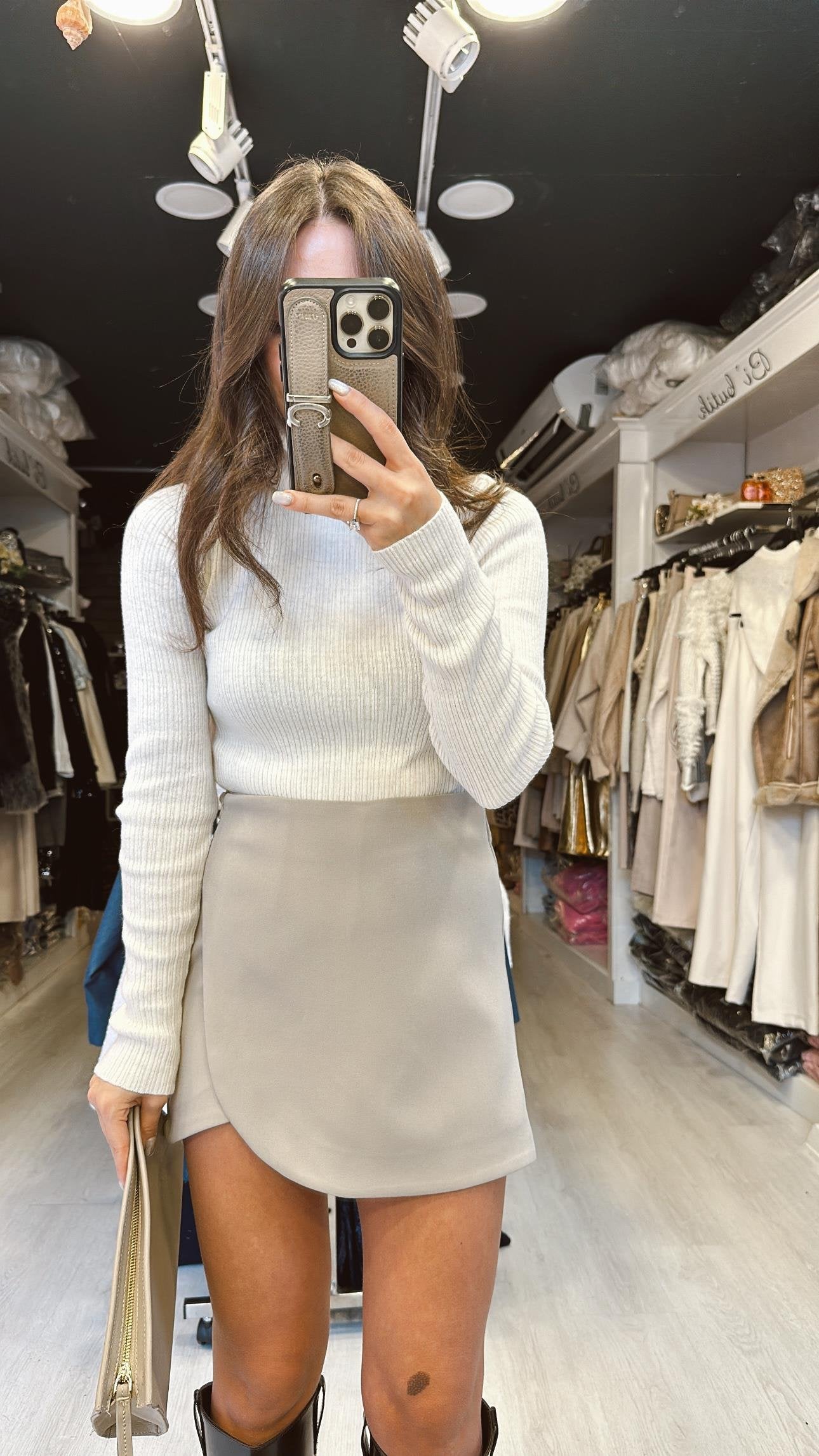 Short Saia Diana