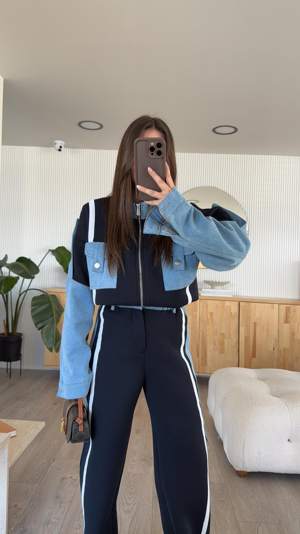 Conjunto Lê Clair